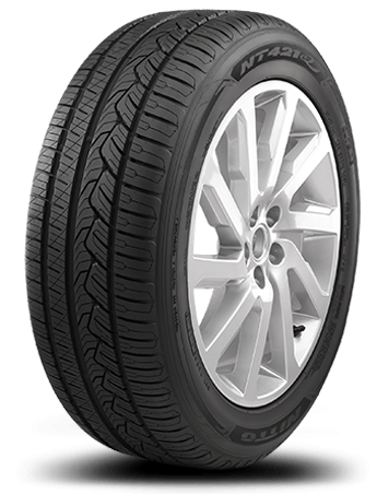 фото шины NITTO NT 421Q 215/50 R18 92V